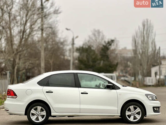 Белый Фольксваген Поло, объемом двигателя 1.6 л и пробегом 164 тыс. км за 8999 $, фото 6 на Automoto.ua