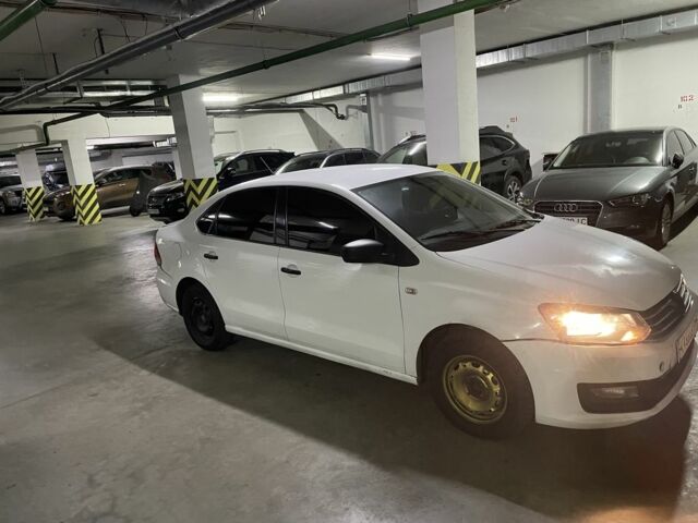 Білий Фольксваген Поло, об'ємом двигуна 1.6 л та пробігом 370 тис. км за 7699 $, фото 1 на Automoto.ua