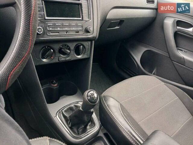 Білий Фольксваген Поло, об'ємом двигуна 1.6 л та пробігом 163 тис. км за 8700 $, фото 9 на Automoto.ua