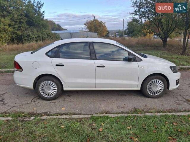 Білий Фольксваген Поло, об'ємом двигуна 1.6 л та пробігом 313 тис. км за 7300 $, фото 5 на Automoto.ua