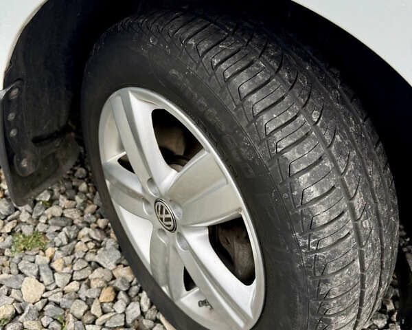 Білий Фольксваген Поло, об'ємом двигуна 1.6 л та пробігом 25 тис. км за 11200 $, фото 3 на Automoto.ua