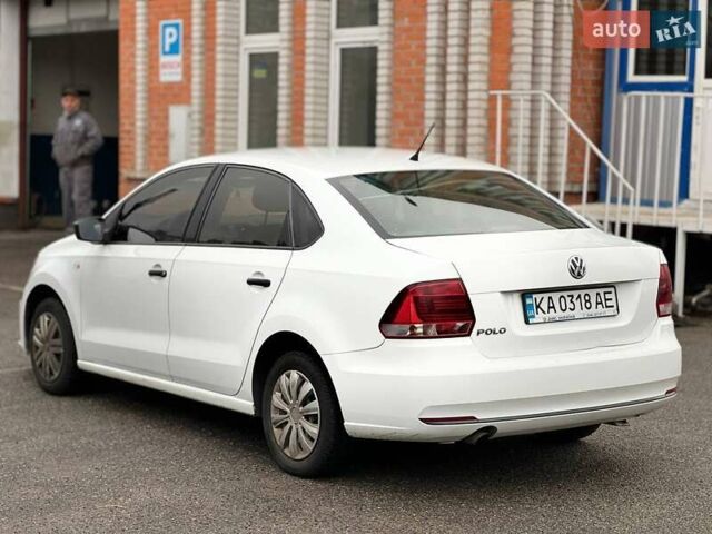 Білий Фольксваген Поло, об'ємом двигуна 1.6 л та пробігом 190 тис. км за 7500 $, фото 3 на Automoto.ua