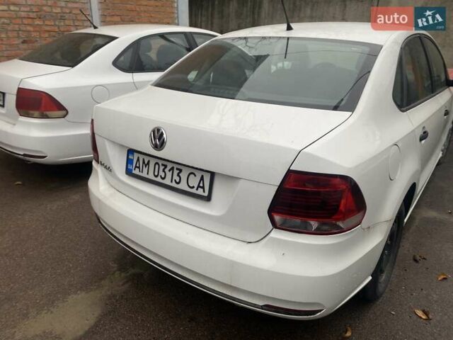Белый Фольксваген Поло, объемом двигателя 1.6 л и пробегом 194 тыс. км за 7200 $, фото 3 на Automoto.ua
