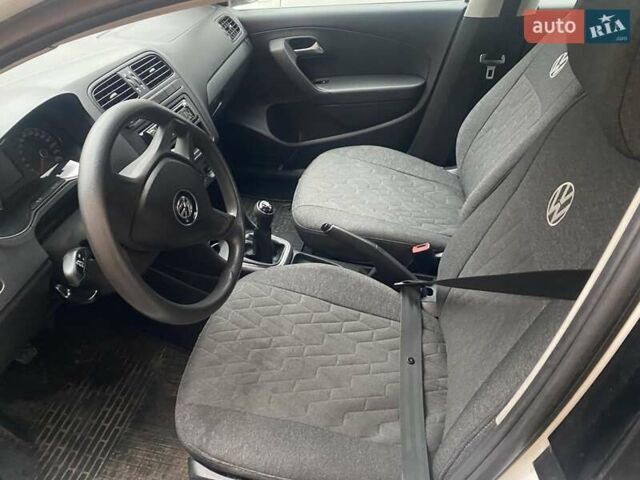Белый Фольксваген Поло, объемом двигателя 1.6 л и пробегом 175 тыс. км за 7400 $, фото 9 на Automoto.ua