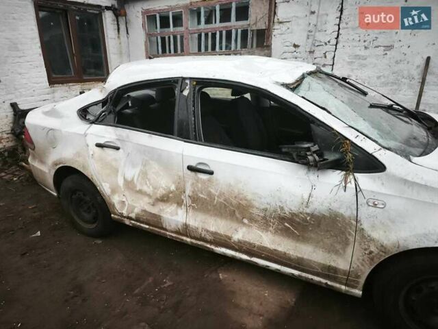 Білий Фольксваген Поло, об'ємом двигуна 1.6 л та пробігом 252 тис. км за 3600 $, фото 7 на Automoto.ua