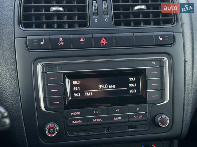 Белый Фольксваген Поло, объемом двигателя 1.4 л и пробегом 134 тыс. км за 9500 $, фото 26 на Automoto.ua