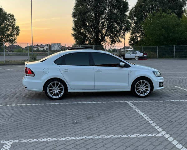 Белый Фольксваген Поло, объемом двигателя 1.4 л и пробегом 91 тыс. км за 12500 $, фото 5 на Automoto.ua