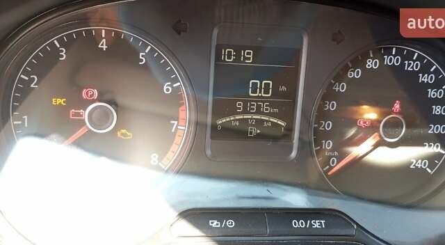 Белый Фольксваген Поло, объемом двигателя 1.6 л и пробегом 91 тыс. км за 9000 $, фото 2 на Automoto.ua