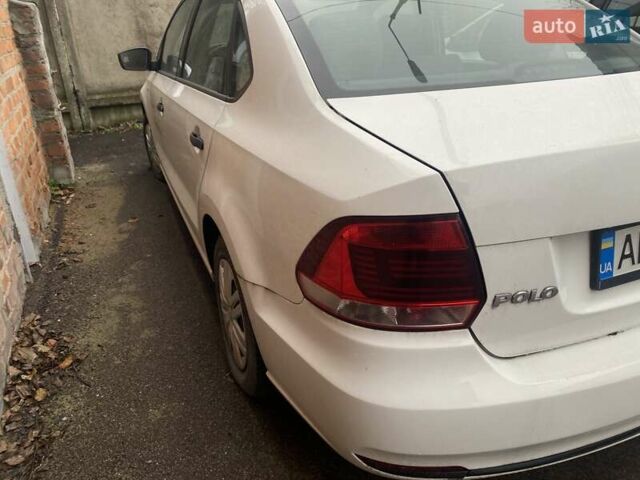 Белый Фольксваген Поло, объемом двигателя 1.6 л и пробегом 175 тыс. км за 7400 $, фото 7 на Automoto.ua