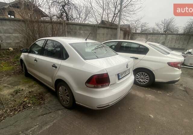 Белый Фольксваген Поло, объемом двигателя 1.6 л и пробегом 156 тыс. км за 7600 $, фото 8 на Automoto.ua