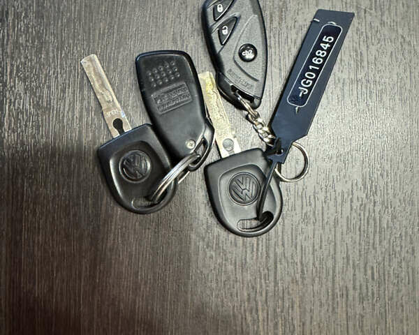 Білий Фольксваген Поло, об'ємом двигуна 1.6 л та пробігом 195 тис. км за 8200 $, фото 12 на Automoto.ua