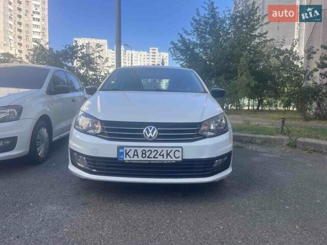 Белый Фольксваген Поло, объемом двигателя 1.6 л и пробегом 169 тыс. км за 6750 $, фото 1 на Automoto.ua