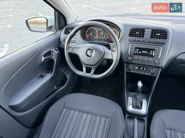 Белый Фольксваген Поло, объемом двигателя 1.4 л и пробегом 134 тыс. км за 9500 $, фото 18 на Automoto.ua