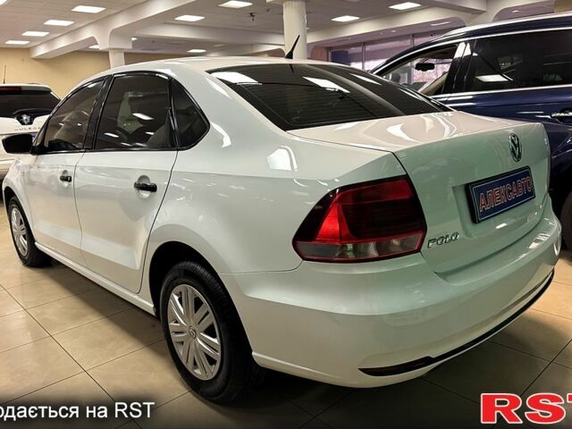 Білий Фольксваген Поло, об'ємом двигуна 1.6 л та пробігом 139 тис. км за 8700 $, фото 4 на Automoto.ua