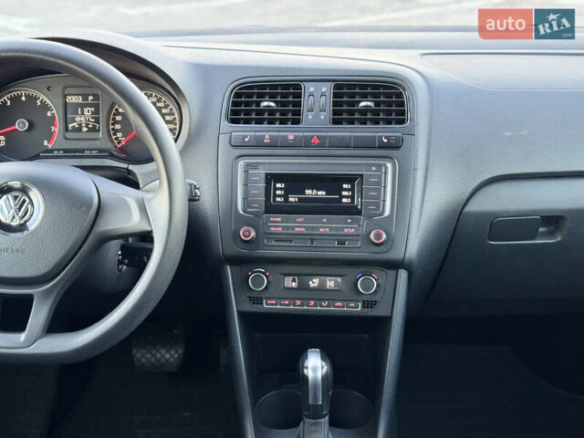 Белый Фольксваген Поло, объемом двигателя 1.4 л и пробегом 134 тыс. км за 9500 $, фото 20 на Automoto.ua