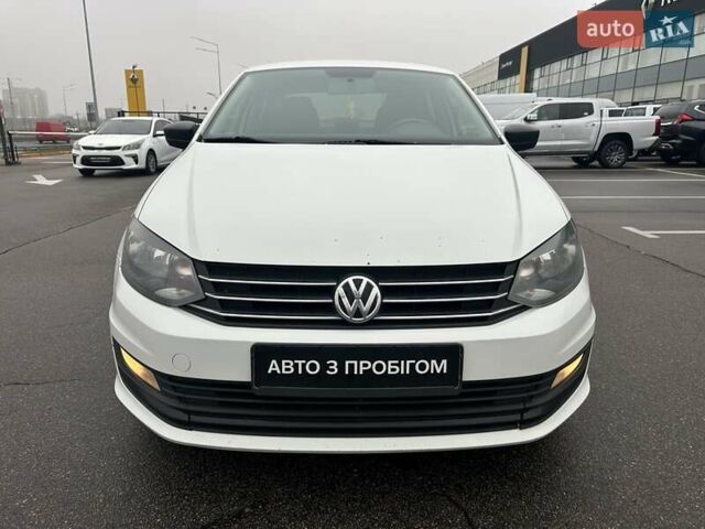 Белый Фольксваген Поло, объемом двигателя 1.6 л и пробегом 312 тыс. км за 6900 $, фото 1 на Automoto.ua
