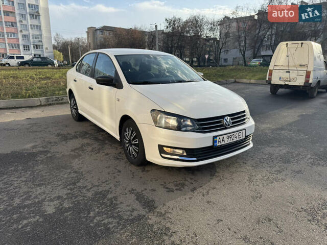 Білий Фольксваген Поло, об'ємом двигуна 1.6 л та пробігом 195 тис. км за 8200 $, фото 2 на Automoto.ua
