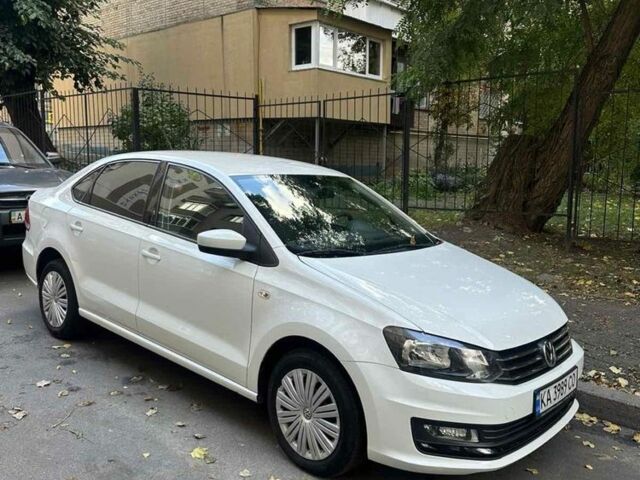 Белый Фольксваген Поло, объемом двигателя 1.4 л и пробегом 99 тыс. км за 10000 $, фото 1 на Automoto.ua