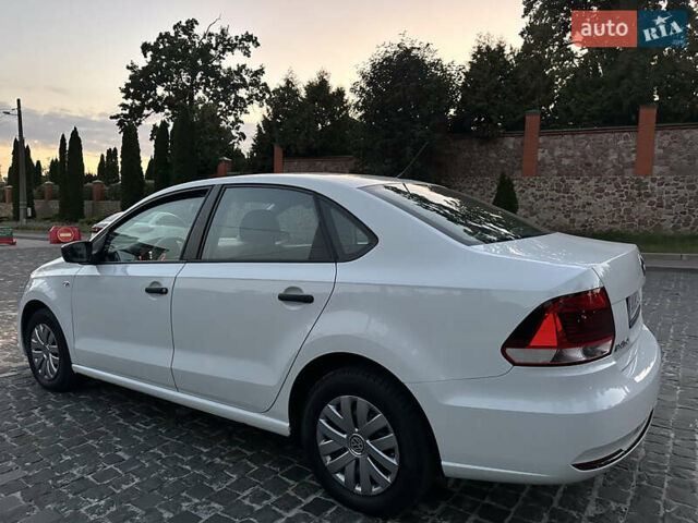 Белый Фольксваген Поло, объемом двигателя 1.6 л и пробегом 80 тыс. км за 9299 $, фото 17 на Automoto.ua