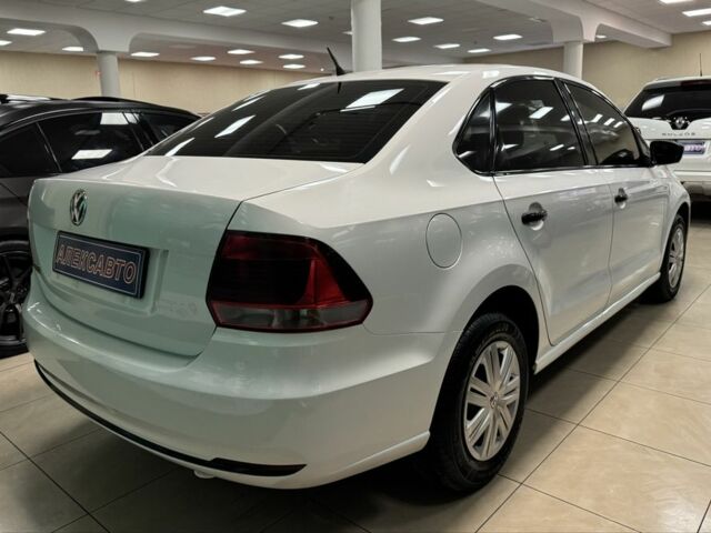 Білий Фольксваген Поло, об'ємом двигуна 1.6 л та пробігом 139 тис. км за 8700 $, фото 7 на Automoto.ua