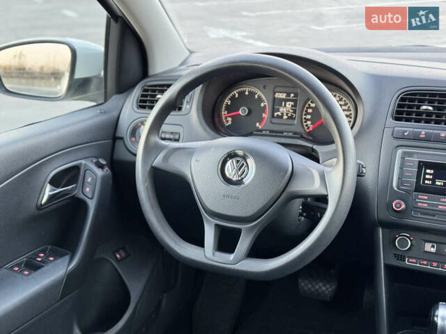 Белый Фольксваген Поло, объемом двигателя 1.4 л и пробегом 134 тыс. км за 9500 $, фото 19 на Automoto.ua