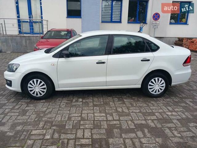 Белый Фольксваген Поло, объемом двигателя 1.6 л и пробегом 158 тыс. км за 6041 $, фото 5 на Automoto.ua