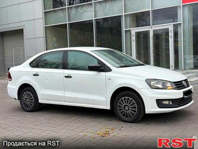 Белый Фольксваген Поло, объемом двигателя 1.6 л и пробегом 131 тыс. км за 7300 $, фото 8 на Automoto.ua