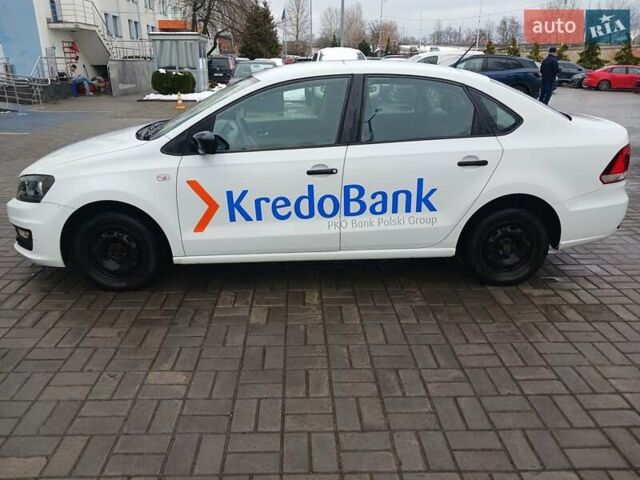 Білий Фольксваген Поло, об'ємом двигуна 1.6 л та пробігом 117 тис. км за 7062 $, фото 2 на Automoto.ua