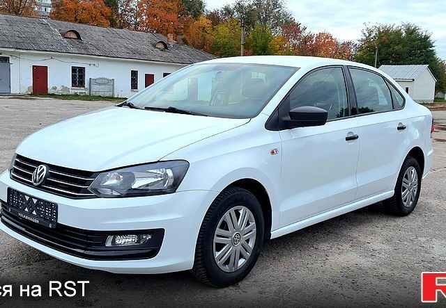 Белый Фольксваген Поло, объемом двигателя 1.6 л и пробегом 73 тыс. км за 9600 $, фото 1 на Automoto.ua