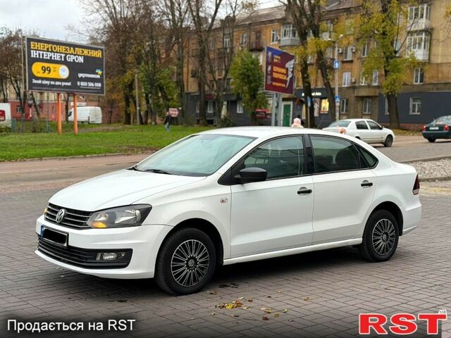 Белый Фольксваген Поло, объемом двигателя 1.6 л и пробегом 131 тыс. км за 7300 $, фото 10 на Automoto.ua