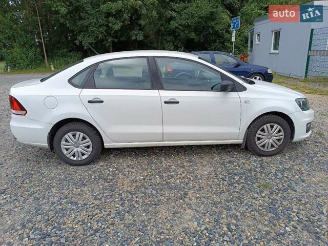 Білий Фольксваген Поло, об'ємом двигуна 1.6 л та пробігом 99 тис. км за 8200 $, фото 2 на Automoto.ua
