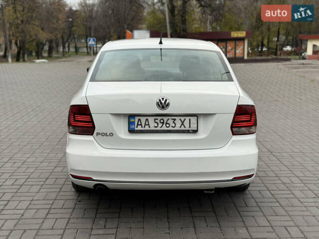 Білий Фольксваген Поло, об'ємом двигуна 1.6 л та пробігом 131 тис. км за 7300 $, фото 4 на Automoto.ua