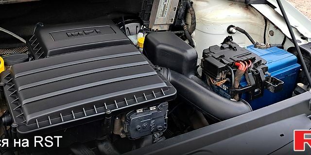 Белый Фольксваген Поло, объемом двигателя 1.6 л и пробегом 73 тыс. км за 9600 $, фото 13 на Automoto.ua