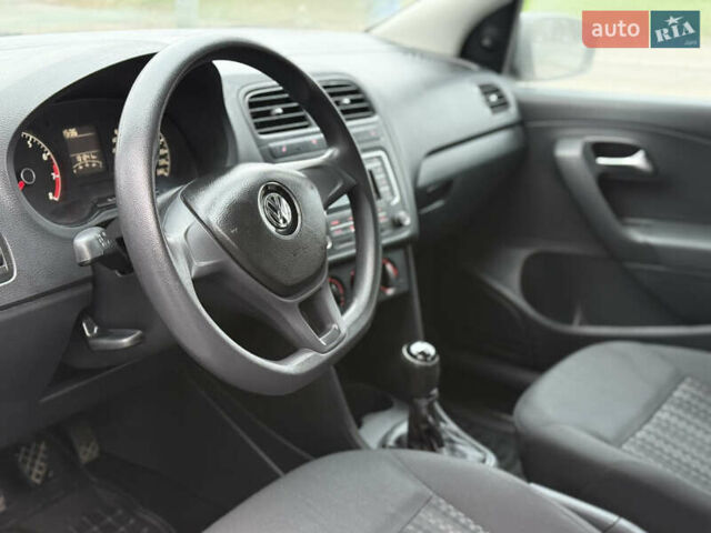 Білий Фольксваген Поло, об'ємом двигуна 1.6 л та пробігом 131 тис. км за 7300 $, фото 12 на Automoto.ua