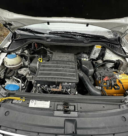 Білий Фольксваген Поло, об'ємом двигуна 1.6 л та пробігом 132 тис. км за 7350 $, фото 12 на Automoto.ua