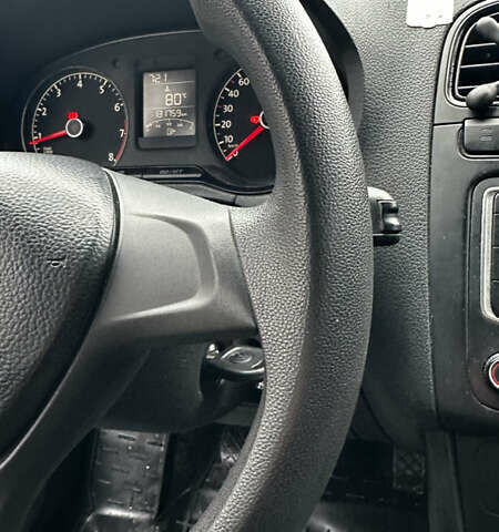 Білий Фольксваген Поло, об'ємом двигуна 1.6 л та пробігом 132 тис. км за 7350 $, фото 14 на Automoto.ua