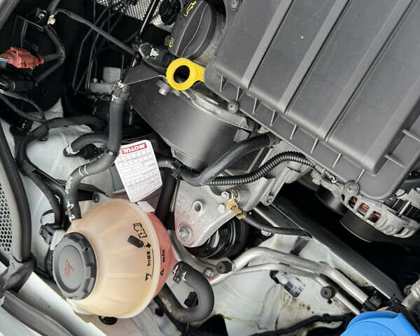 Білий Фольксваген Поло, об'ємом двигуна 1.4 л та пробігом 58 тис. км за 11000 $, фото 34 на Automoto.ua