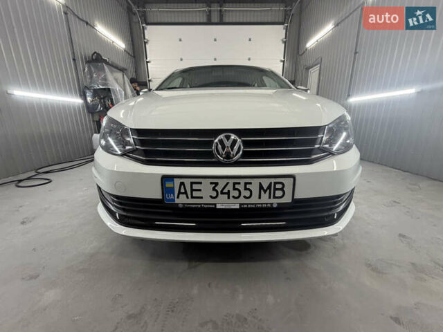 Білий Фольксваген Поло, об'ємом двигуна 1.4 л та пробігом 58 тис. км за 11000 $, фото 6 на Automoto.ua