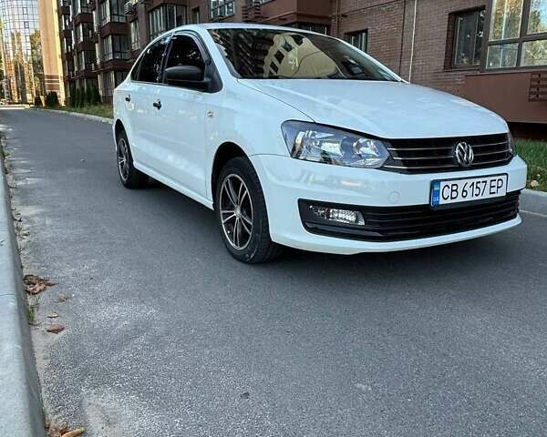 Белый Фольксваген Поло, объемом двигателя 1.6 л и пробегом 108 тыс. км за 9200 $, фото 4 на Automoto.ua
