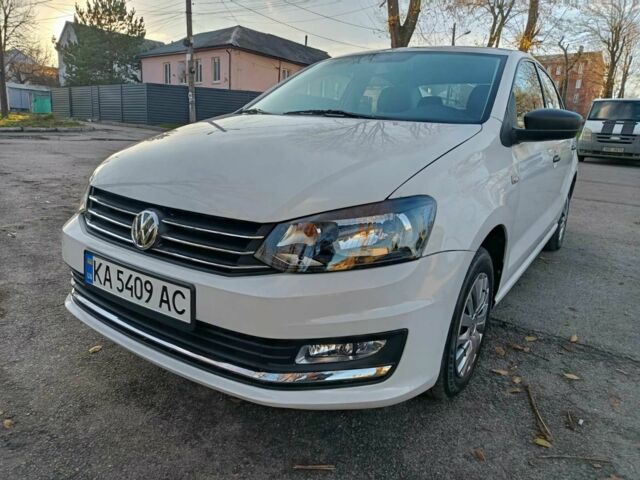 Белый Фольксваген Поло, объемом двигателя 1.6 л и пробегом 230 тыс. км за 7499 $, фото 6 на Automoto.ua
