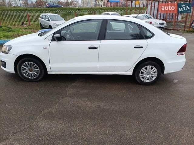 Белый Фольксваген Поло, объемом двигателя 1.6 л и пробегом 183 тыс. км за 6900 $, фото 2 на Automoto.ua