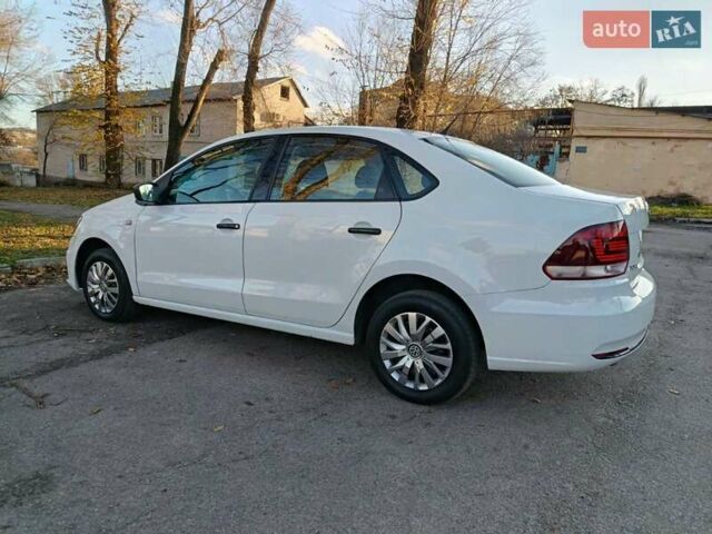 Білий Фольксваген Поло, об'ємом двигуна 1.6 л та пробігом 233 тис. км за 7350 $, фото 2 на Automoto.ua