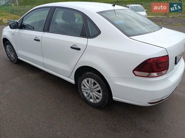 Белый Фольксваген Поло, объемом двигателя 1.6 л и пробегом 183 тыс. км за 6900 $, фото 6 на Automoto.ua