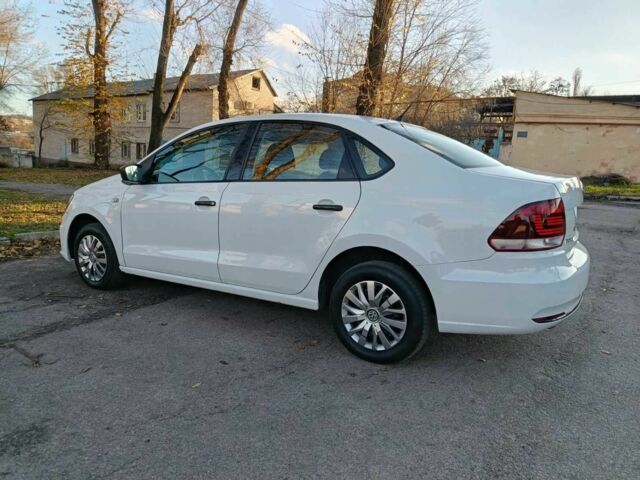 Белый Фольксваген Поло, объемом двигателя 1.6 л и пробегом 230 тыс. км за 7499 $, фото 2 на Automoto.ua