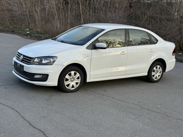 Белый Фольксваген Поло, объемом двигателя 1.6 л и пробегом 145 тыс. км за 8300 $, фото 4 на Automoto.ua