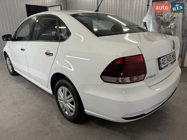 Білий Фольксваген Поло, об'ємом двигуна 1.4 л та пробігом 58 тис. км за 11000 $, фото 2 на Automoto.ua