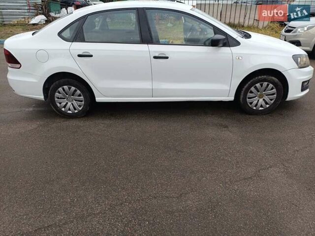 Белый Фольксваген Поло, объемом двигателя 1.6 л и пробегом 183 тыс. км за 6900 $, фото 1 на Automoto.ua