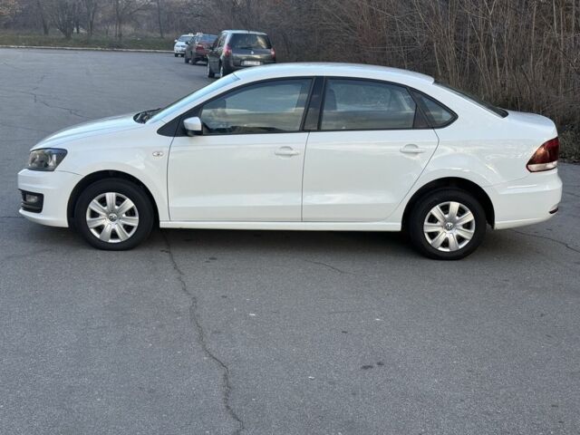 Белый Фольксваген Поло, объемом двигателя 1.6 л и пробегом 145 тыс. км за 8300 $, фото 6 на Automoto.ua