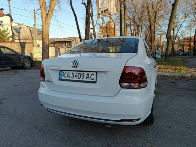 Белый Фольксваген Поло, объемом двигателя 1.6 л и пробегом 230 тыс. км за 7499 $, фото 4 на Automoto.ua