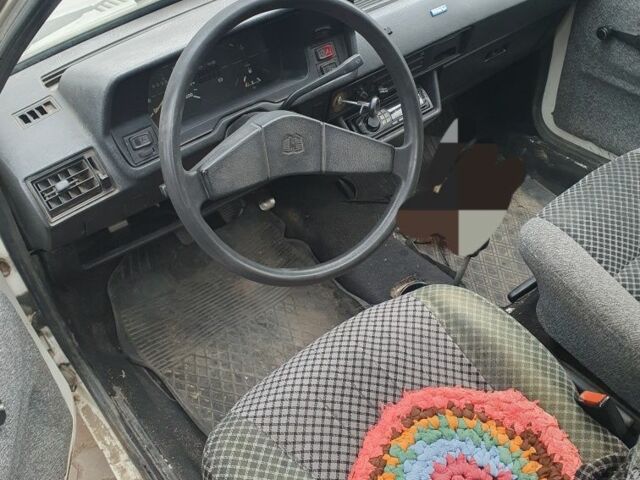 Белый Фольксваген Поло, объемом двигателя 1 л и пробегом 90 тыс. км за 950 $, фото 8 на Automoto.ua